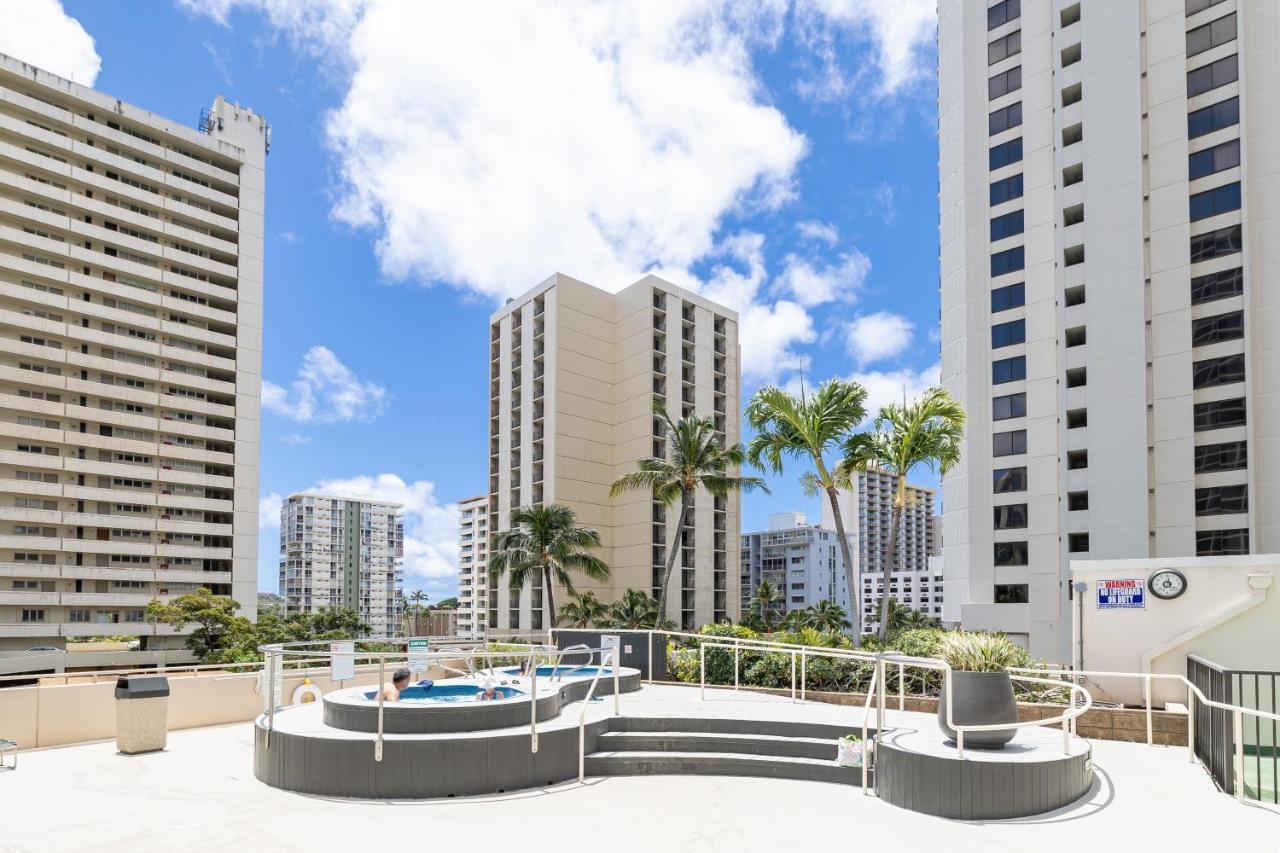 Beautiful Ocean And Diamond Head Views With Parking Apartment โฮโนลูลู ภายนอก รูปภาพ